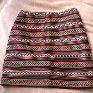 Super cute printed mini skirt by LOFT sz 2.
